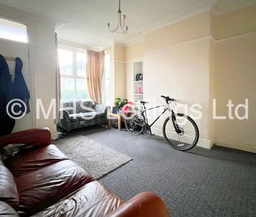 4 Bedroom Mid Terraced House for rent in Newport View - Photo 1