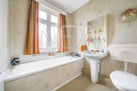 Gosbrook Road, Caversham, Reading, RG4 - Photo 4