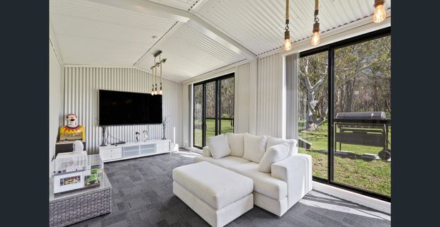 FURNISHED - PAY NO Water OR Electricity - Photo 1