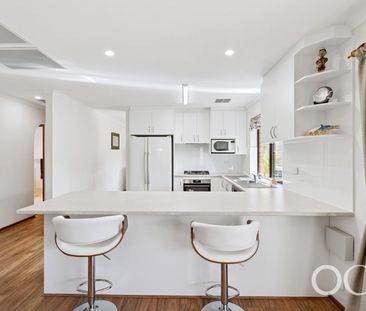 Open the Door to Easy-Care Living with Modern Comfort - Photo 2