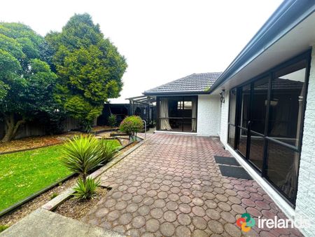 Charming 3 Bedroom Home in Hornby – Ideal for Families! - Photo 4