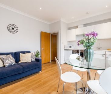 1 bedroom flat to rent - Photo 6