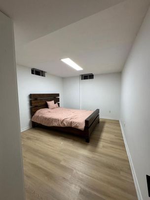 For Lease - 51 Rocksprings Avenue Unit# Lower, Richmond Hill, Ontario - Photo 1