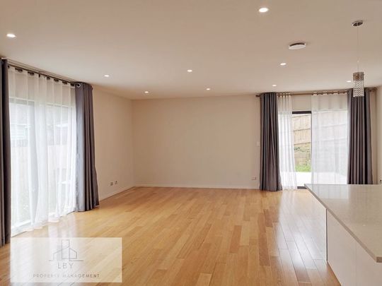 4 Bedrooms, 2.5 bathrooms Pakuranga - Photo 1