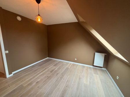 Energiezuinig 3-slaapkamer-duplex appartement in Merelbeke – onmiddellijk beschikbaar - Foto 3