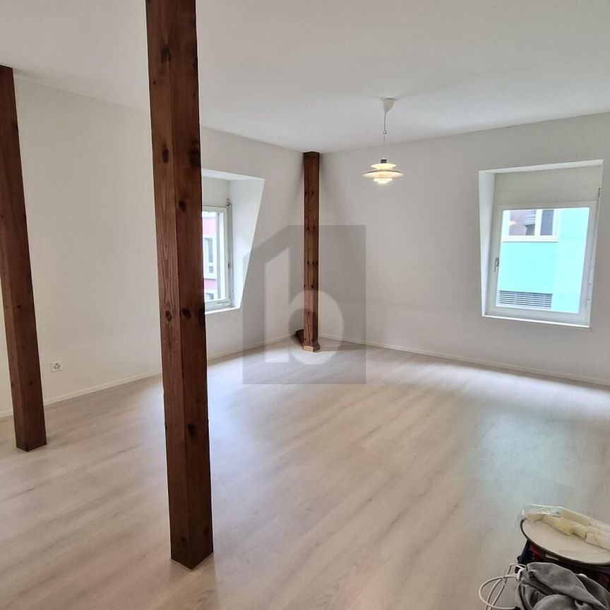 WITH STYLE AND RELAXATION IN THE POPULAR DISTRICT - Photo 1