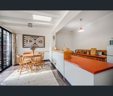 16 Lewis Street, North Hobart, Tas 7000 - Photo 1
