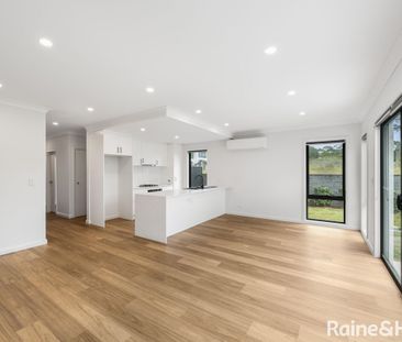Modern & Low-Maintenance Townhouse - Photo 1