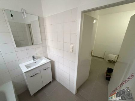 Schöne neusanierte Wohnung ab 1.3.26 bereit für eine langfristige Anmietung (Sanierung bereits im Endspurt) - Photo 5
