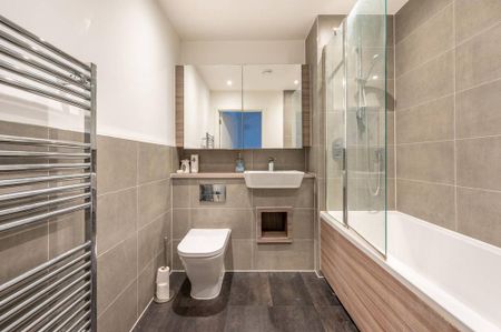 1 bedroom flat to rent - Photo 3