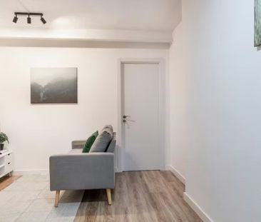 Calle de Emilio Ferrari, Madrid, Community of Madrid 28017 - Photo 1