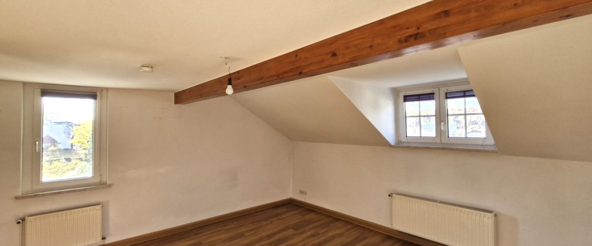 Zentrale Lage mit sehr guter Anbindung an ÖPNV - Photo 1