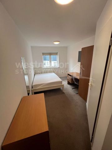 3 bedroom apartment to rent - Photo 4