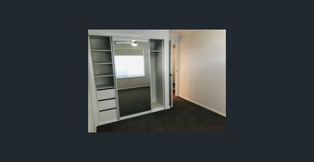 2 Bedroom Unit in Glenview Park Estate!! - Photo 2