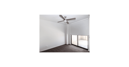 Beautiful Parkside location !! - Photo 2