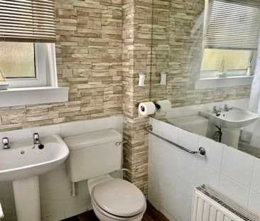 3 Bed End Terrace, Springwood Park, EH16 - Photo 5