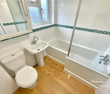 3 bedroom end of terrace house to rent - Photo 6