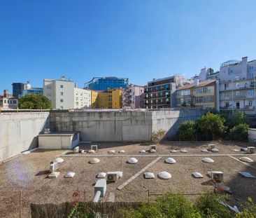 Avenida Duque dÁvila, Lisbon, Lisbon 1050-081 - Photo 2