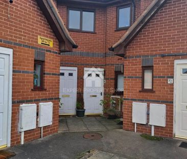 2 bedroom terraced house to rent - Photo 2