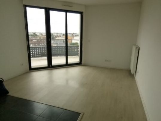 Location Appartement 2 pièces 42m² ATHIS MONS 91200 - Photo 1