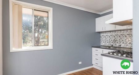 52 Richard Avenue, Queanbeyan - Photo 5