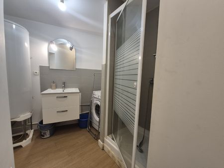 Location Appartement 2 pièces 45m² ROUBAIX 59100 - Photo 5