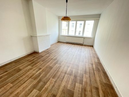 APPARTEMENT - Photo 5