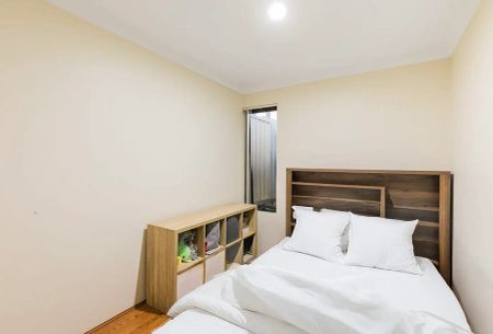 6/87 Shreeve Road, Canning Vale WA 6155 - Photo 5