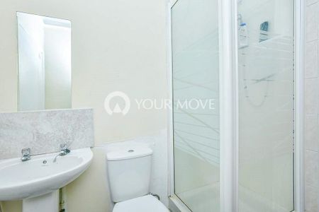 1 bedroom in a house share to rent - Photo 5