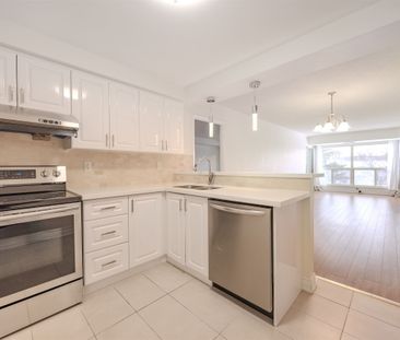 For Lease - 175 Cedar Avenue Unit# 302, Richmond Hill, Ontario - Photo 3