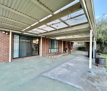 2 Upton Drive, Hillside - Photo 4