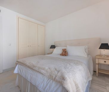 Casa adosada de alquiler en Urbanización Los Naranjos de Marbella, ... - Photo 6