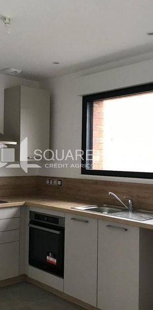 Location Maison 4 pièces 89m² LONGUENESSE 62219 - Photo 1