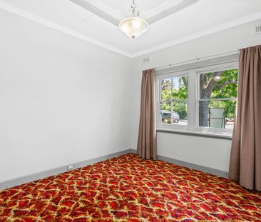 **REGISTER TO INSPECT VIA REALESTATE.COM.AU LINK & PHOTO ID MUST BE... - Photo 3