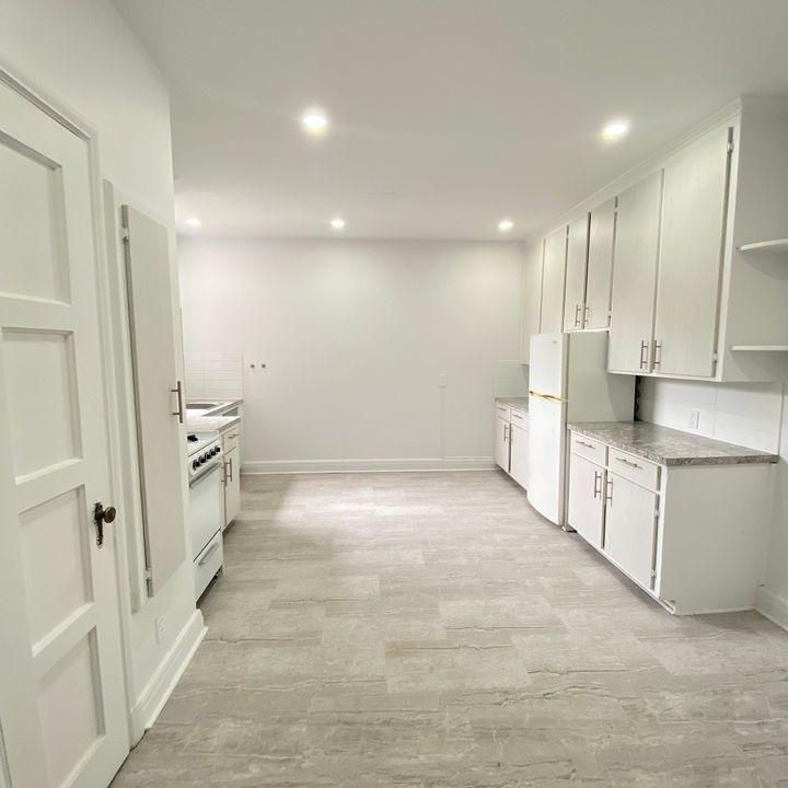 5821-6 - 5821 CHEMIN COTE ST LUC, Montréal - Photo 1