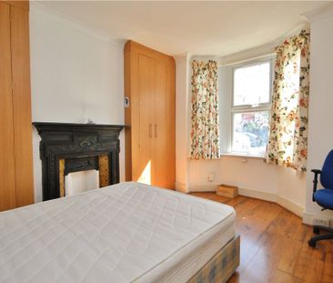 Linden Road, Guildford, Surrey, GU1 1HF - Photo 2