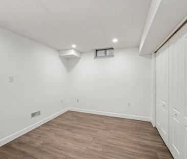 For Lease - 1032 Blueheron Boulevard Unit# Bsmt, Mississauga, Ontario - Photo 4