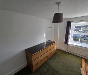 3 bedroom detached house to rent - Photo 6