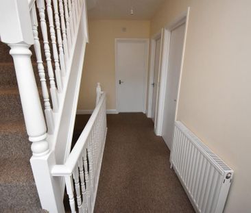 3 bedroom semi-detached house to rent - Photo 4