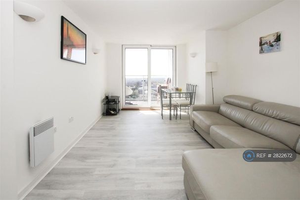 1 bedroom flat to rent - Photo 1