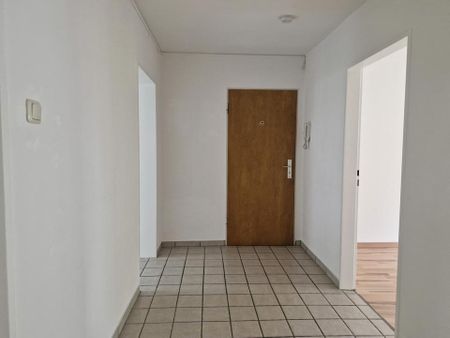 Schöne 3-Zimmerwohnung mit Balkon in beliebter Lage von Kassel-Vorderer Westen - Foto 5