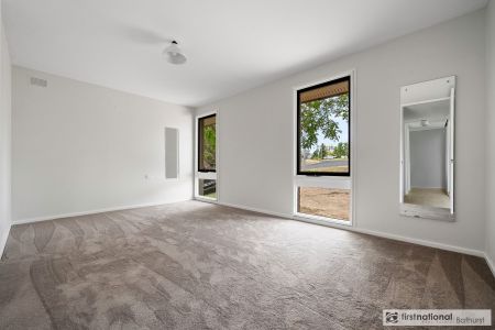 Freshly Updated Family Home - Photo 5