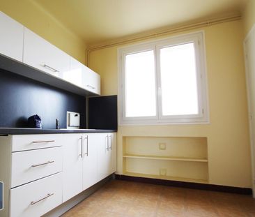 Location Appartement 2 pièces 46m² LE HAVRE 76600 - Photo 3
