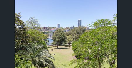 FRESH RENOVATED ONE BEDROOM APARTMENT - Photo 5