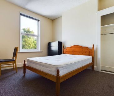 5 bedroom terraced house to rent - Photo 3