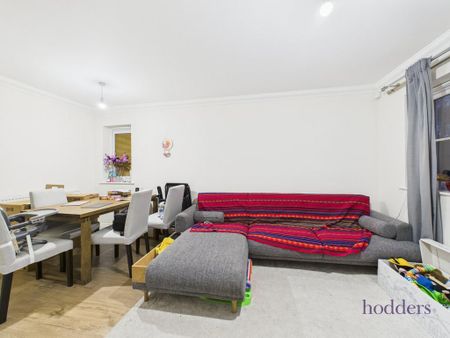 2 bedroom end of terrace house to rent - Photo 2