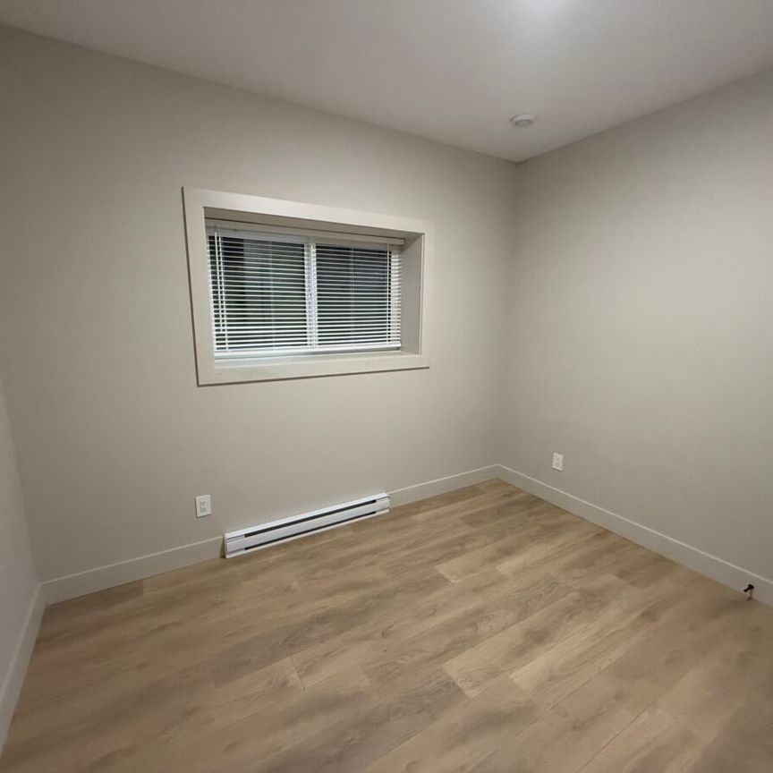 Bright 2 Bedroom Suite in Mission - Photo 1