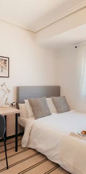 Calle Juan de Juanes, Mislata, Valencian Community 46920 - Photo 2