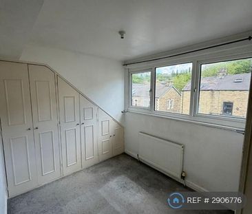 3 bedroom terraced house to rent - Photo 2