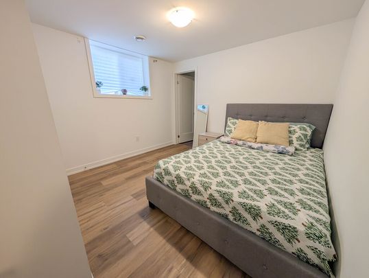 Beautiful 2-Bedroom Apartment in Niagara Falls! - Photo 1